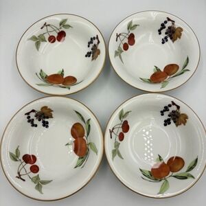 Royal Worcester Evesham Gold 6 5/8" Coupe Cereal/Soup Bowls Porcelain Set of 4